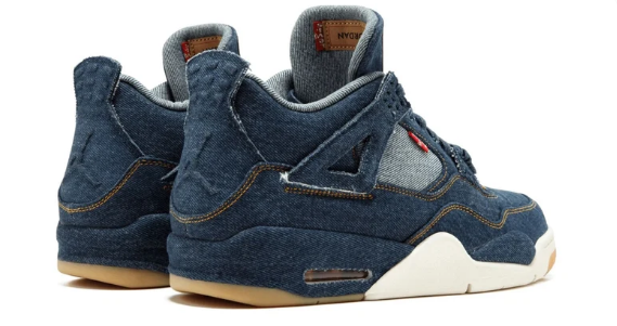 Air Jordan 4 Retro NRG × Levi’s