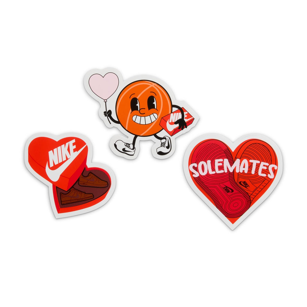 Nike Dunk Low "Valentine's Day" (GS) - FZ3548-612
