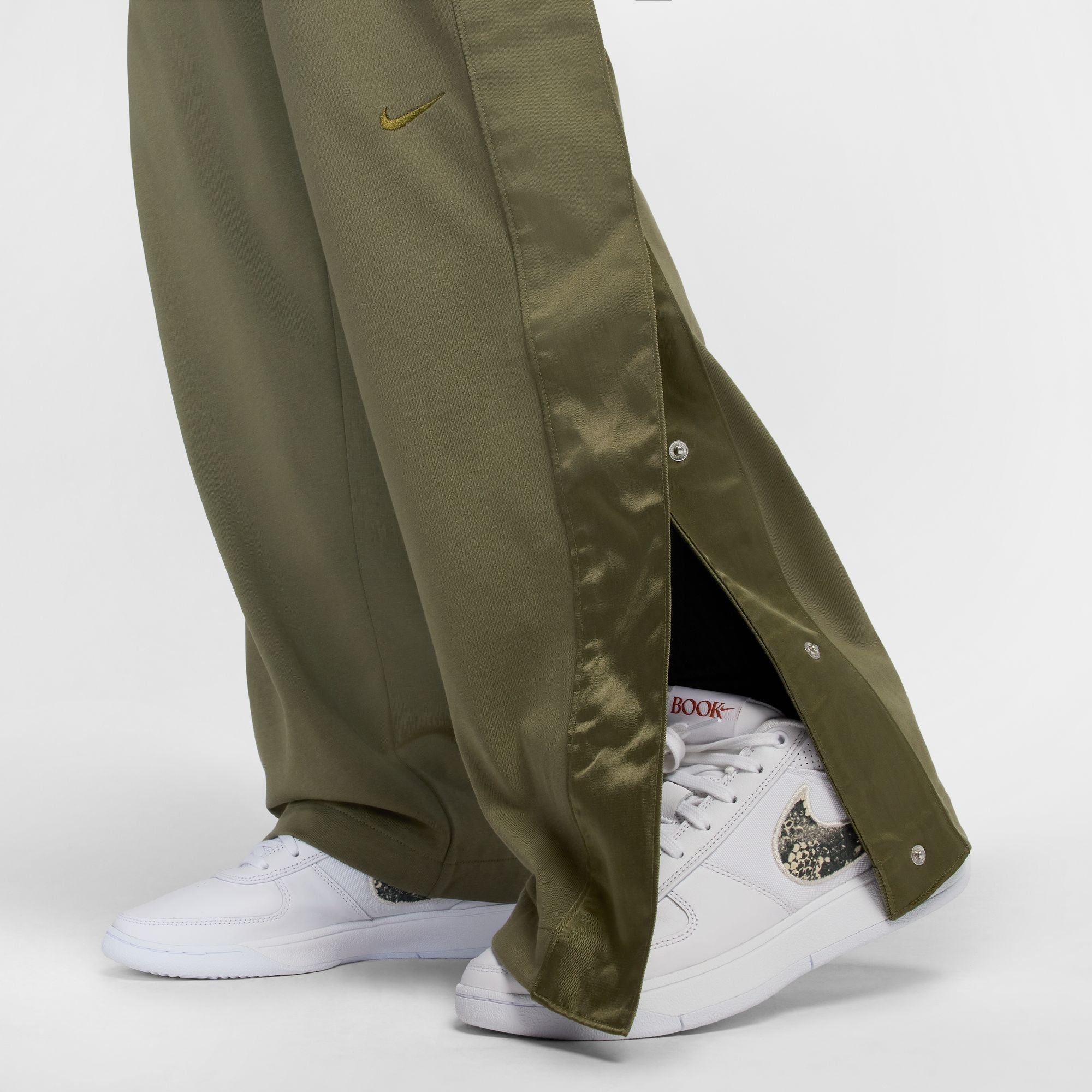 Nike Devin Booker Pant "Olive" - HJ3899-222