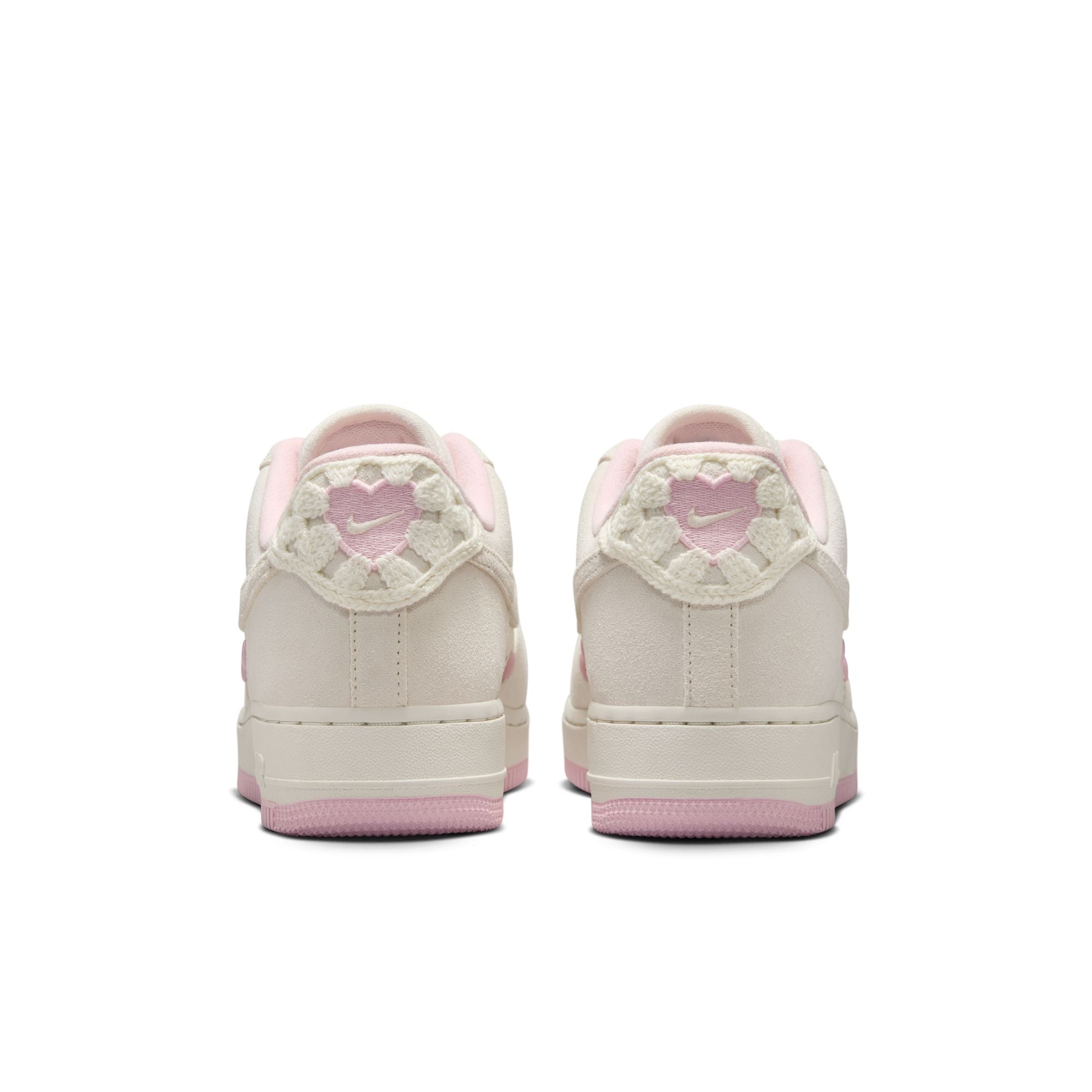 W Nike Air Force 1 '07 LX "Valentine's Day" - HV5992-111