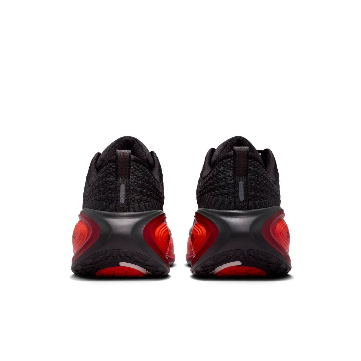 Nike Vomero Plus - HV8150-017