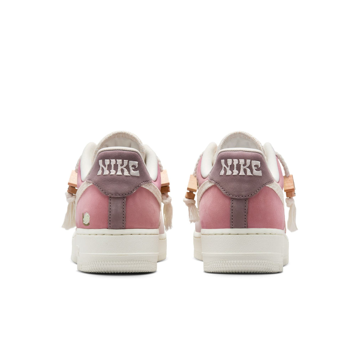 W Nike Air Force 1 '07 LX "Mushroom" - IB8874-111