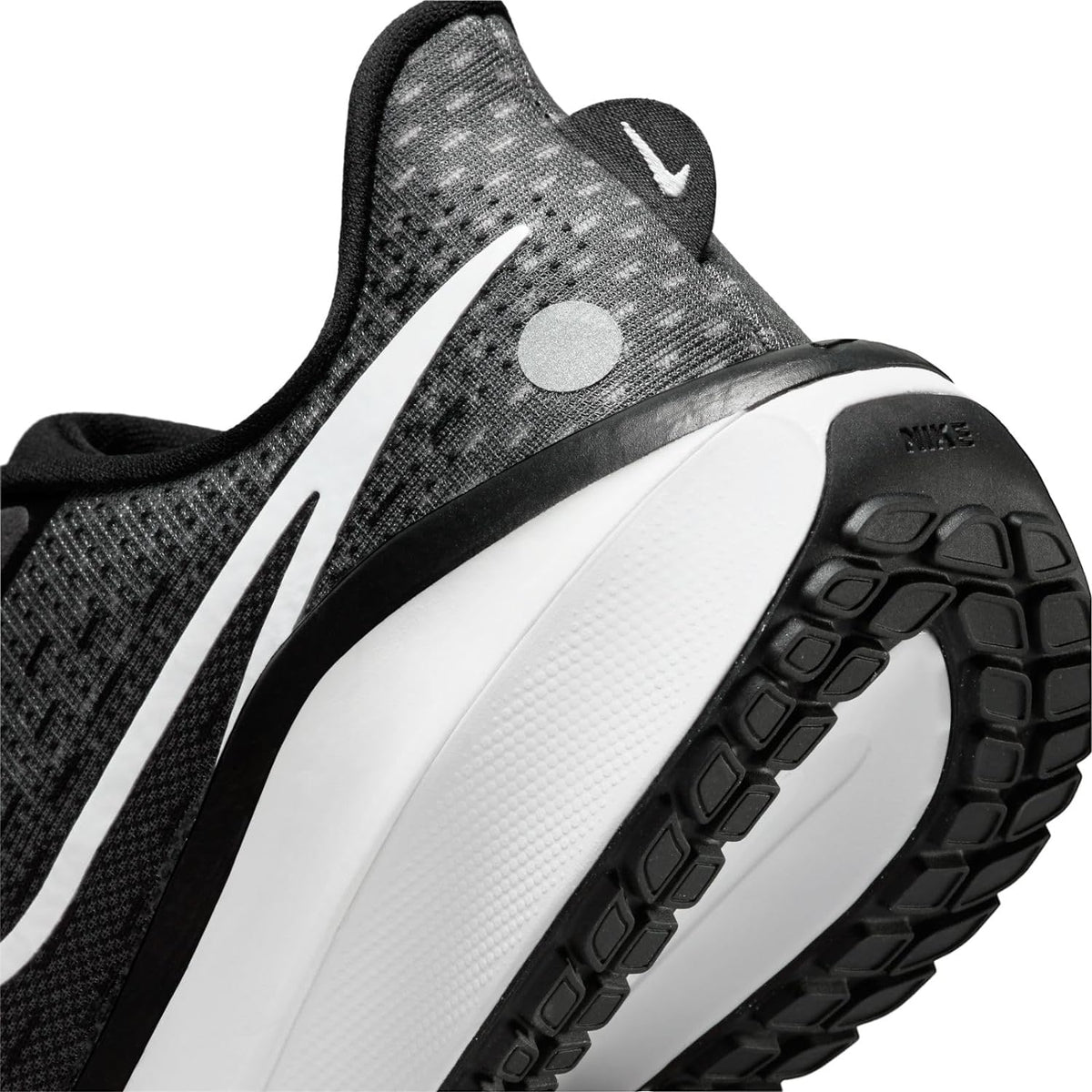 Women's Nike Vomero 17 Black/White-Anthracite (FB8502 001)