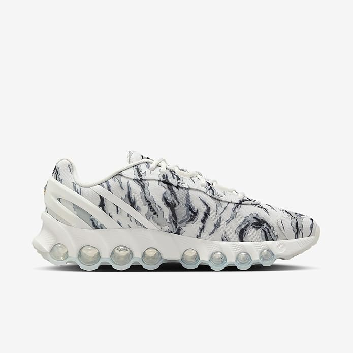 Men's Nike Air Max DN8 PRM Summit White/DK Smoke Grey (IH0377 100)